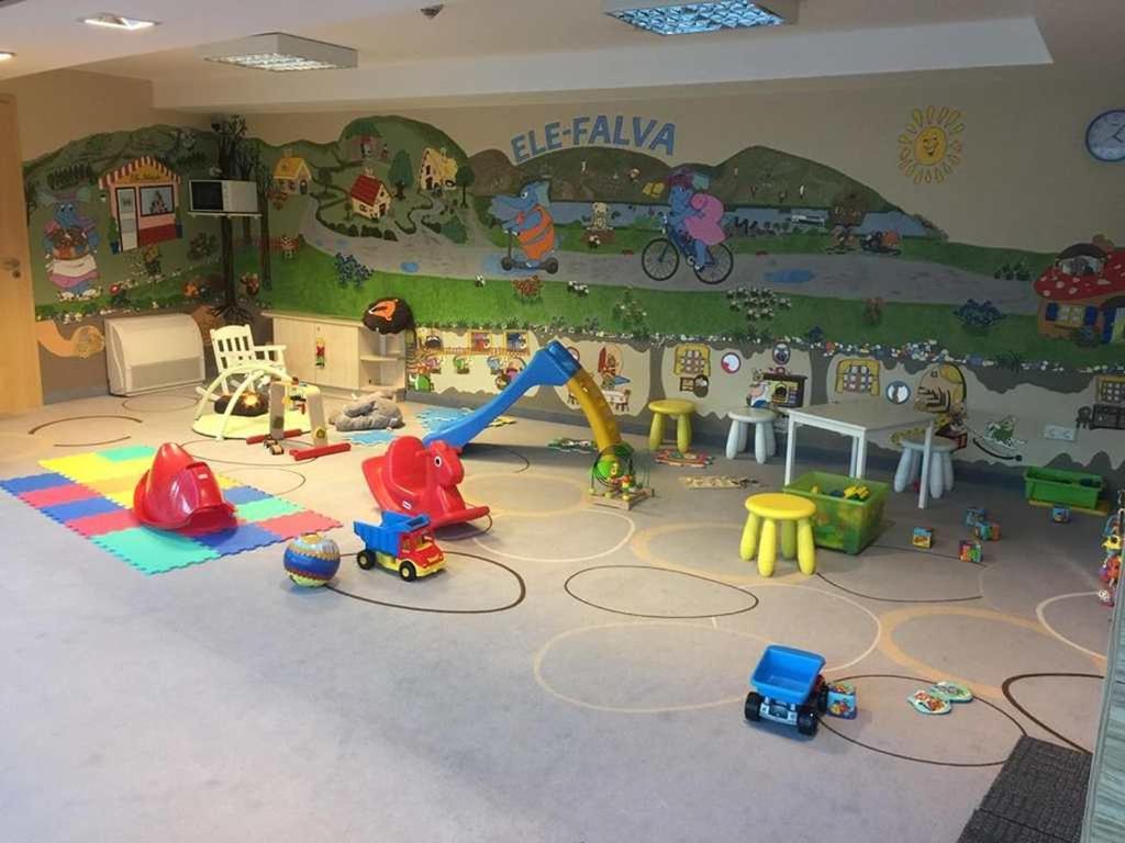 벨렌체 Azur Apartman 아파트 외부 사진